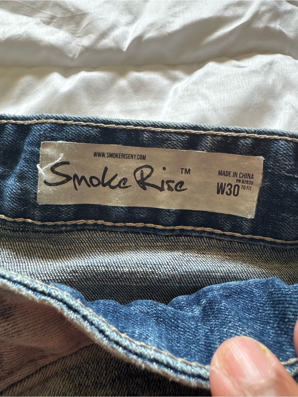 SmokeRise Men’s Distressed Tapestry Jeans BlueToast Embroidered Graphic W30 NWOT - Picture 11 of 13